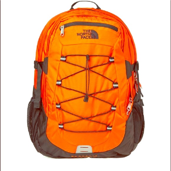 🧡THE NORTH FACE BOREALIS CLASSIC BACKPACK🧡 - Picture 1 of 3